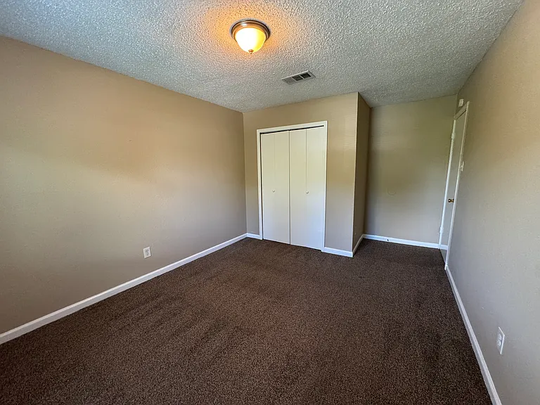 17519 Poppy Trails Ln — Photo 10