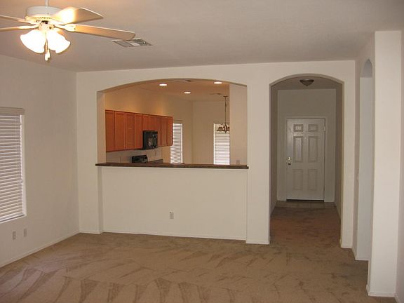 3rd image of 8445 E Pueblo Ave