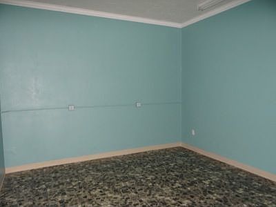 4th image of 1413 Nederland Ave