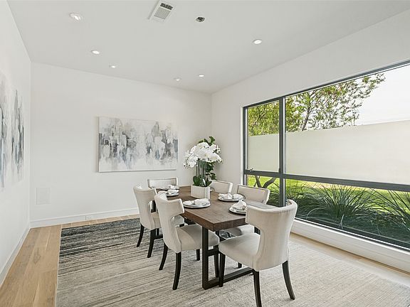 4th image of 7514 Midbury Dr