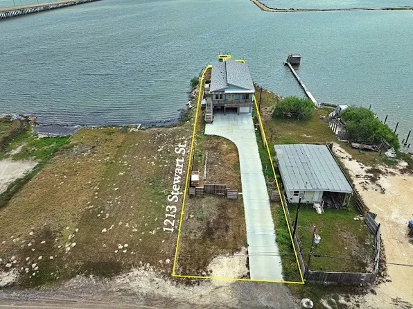 1213 Stewart St, Corpus Christi, TX 78418