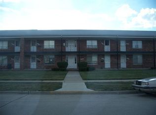 21109 Hayes Rd, Eastpointe, MI 48021