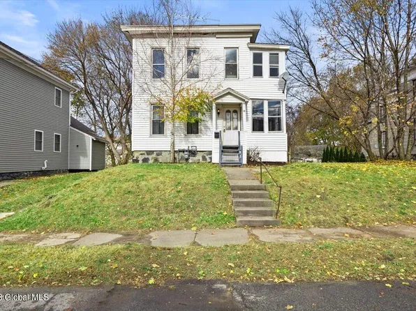 86 Grand Street, Gloversville, NY 12078