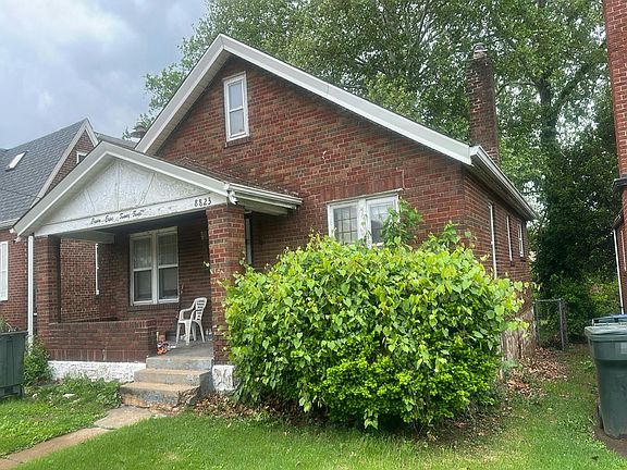 2nd image of 8823 Park Ln