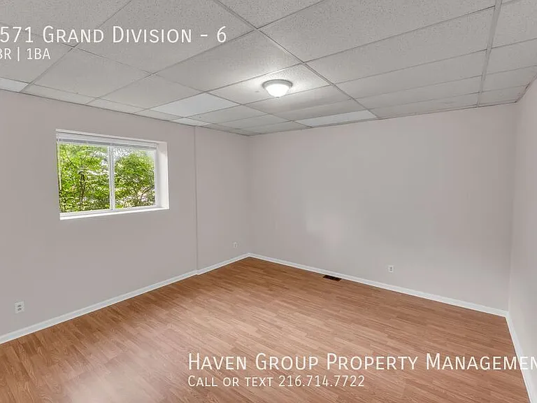 9571 Grand Division Ave #6 — Photo 11