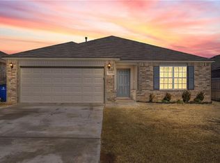 1631 Lanesboro Cir, Oklahoma City, OK 73120