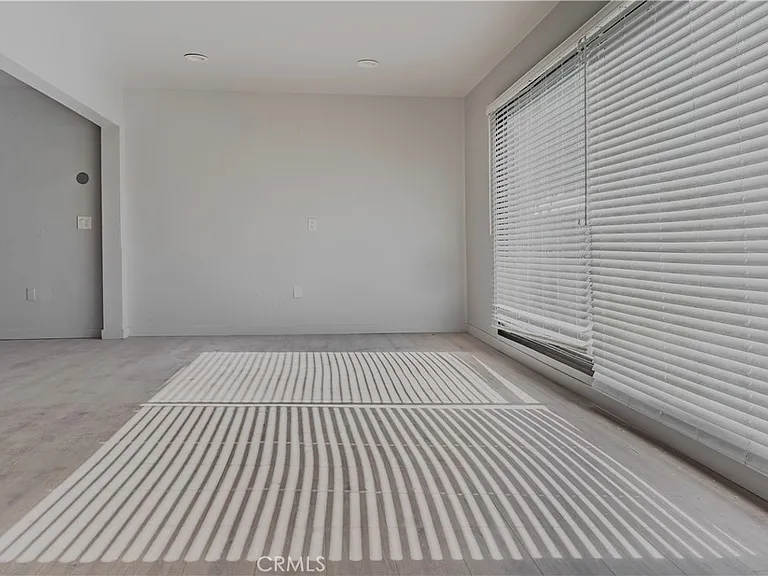 2172 Pacific Ave — Photo 5