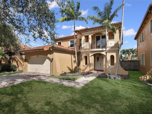 3083 SW 156th Pl, Miami, FL 33185