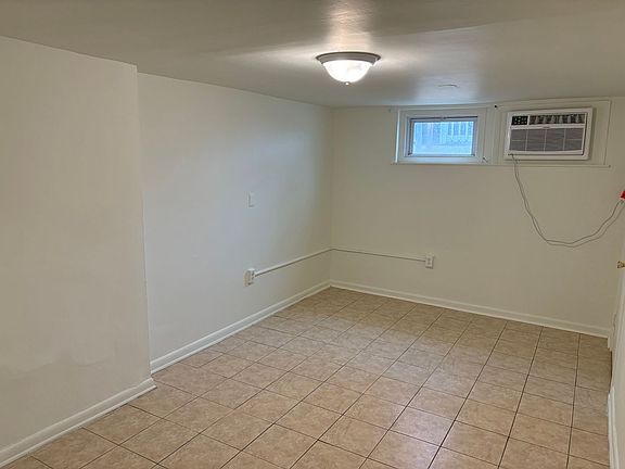 5th image of 600 Gay St #D9