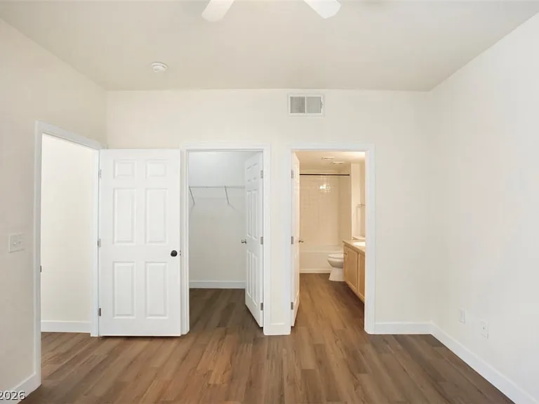 6955 N Durango Dr #1059 — Photo 17