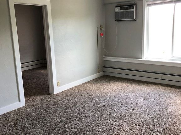 3rd image of 103 Stanton Ave #6976232