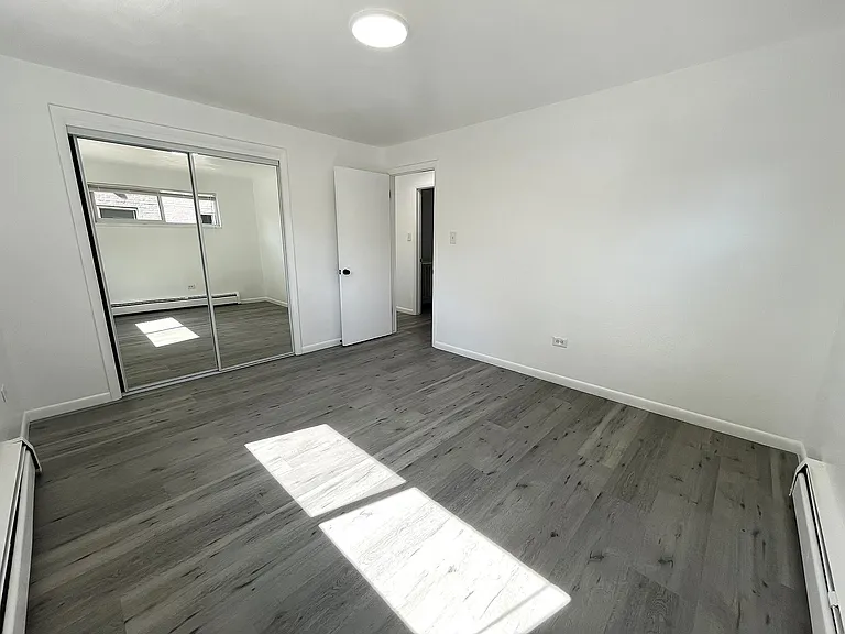 Oak North Apartments — Photo 60