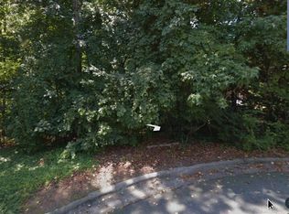 1407-1409 Sweetbriar Ct, High Point, NC 27262