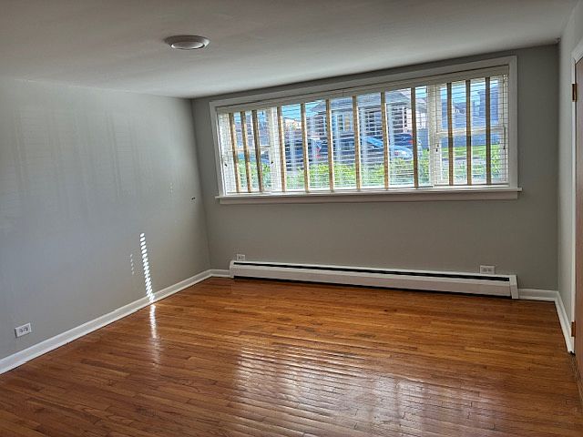 1st image of 6515 N Onarga Ave