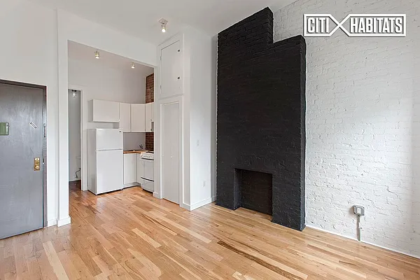 Rented by Citi Habitats | media 55