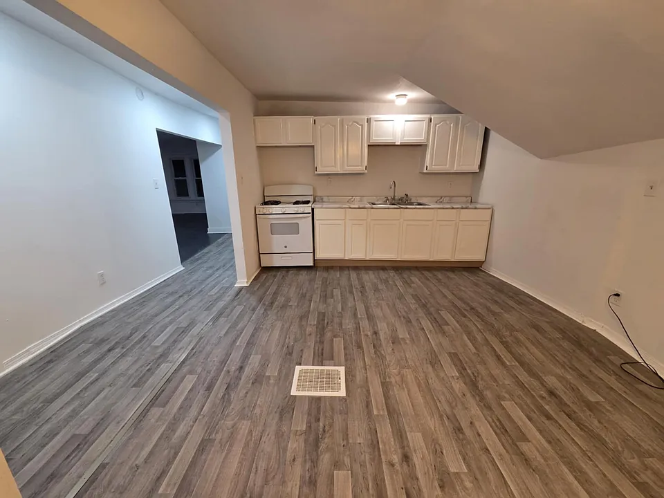 1700 Buchanan Ave SW #1702