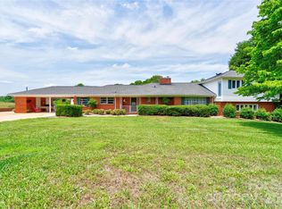 823 Botts Rd, Shelby, NC 28150