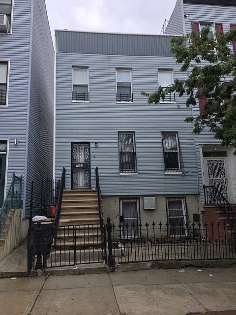 1st image of 1082 Herkimer St