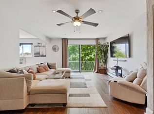 1640 W Sherwin Ave #4W, Chicago, IL 60626