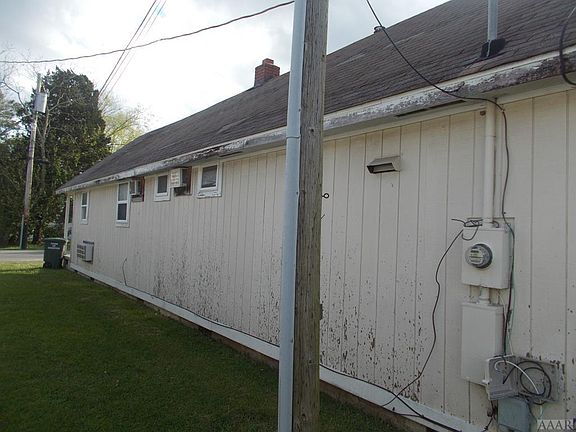 4th image of 102 W Peterson St