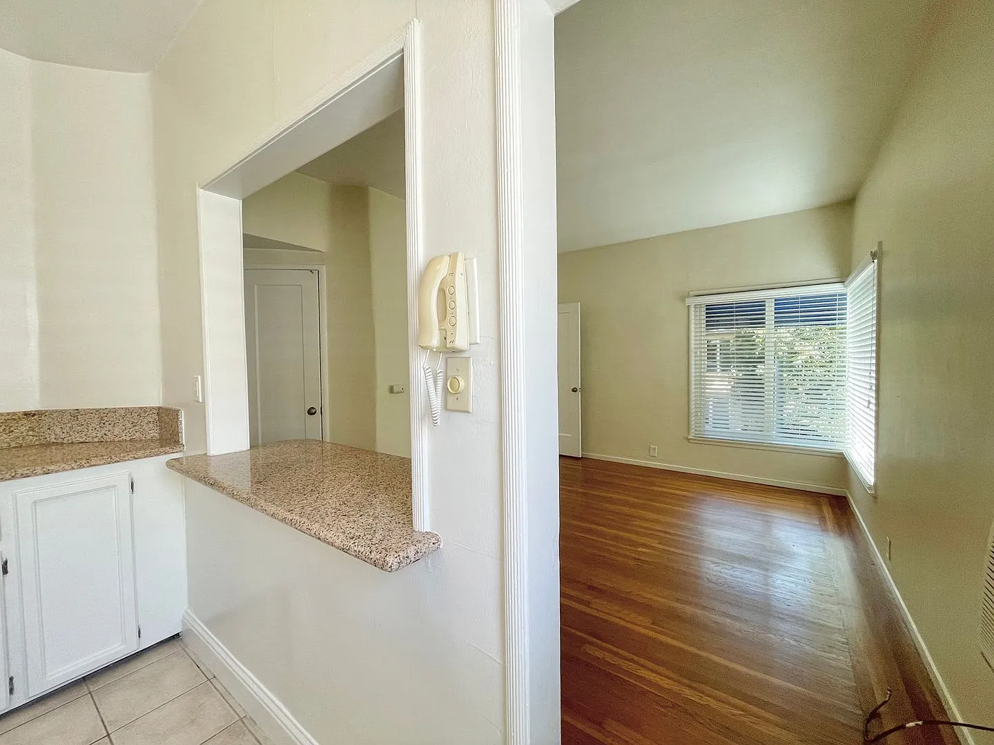 1204 P & 1601 12th St - The State House Apartments — Photo 4