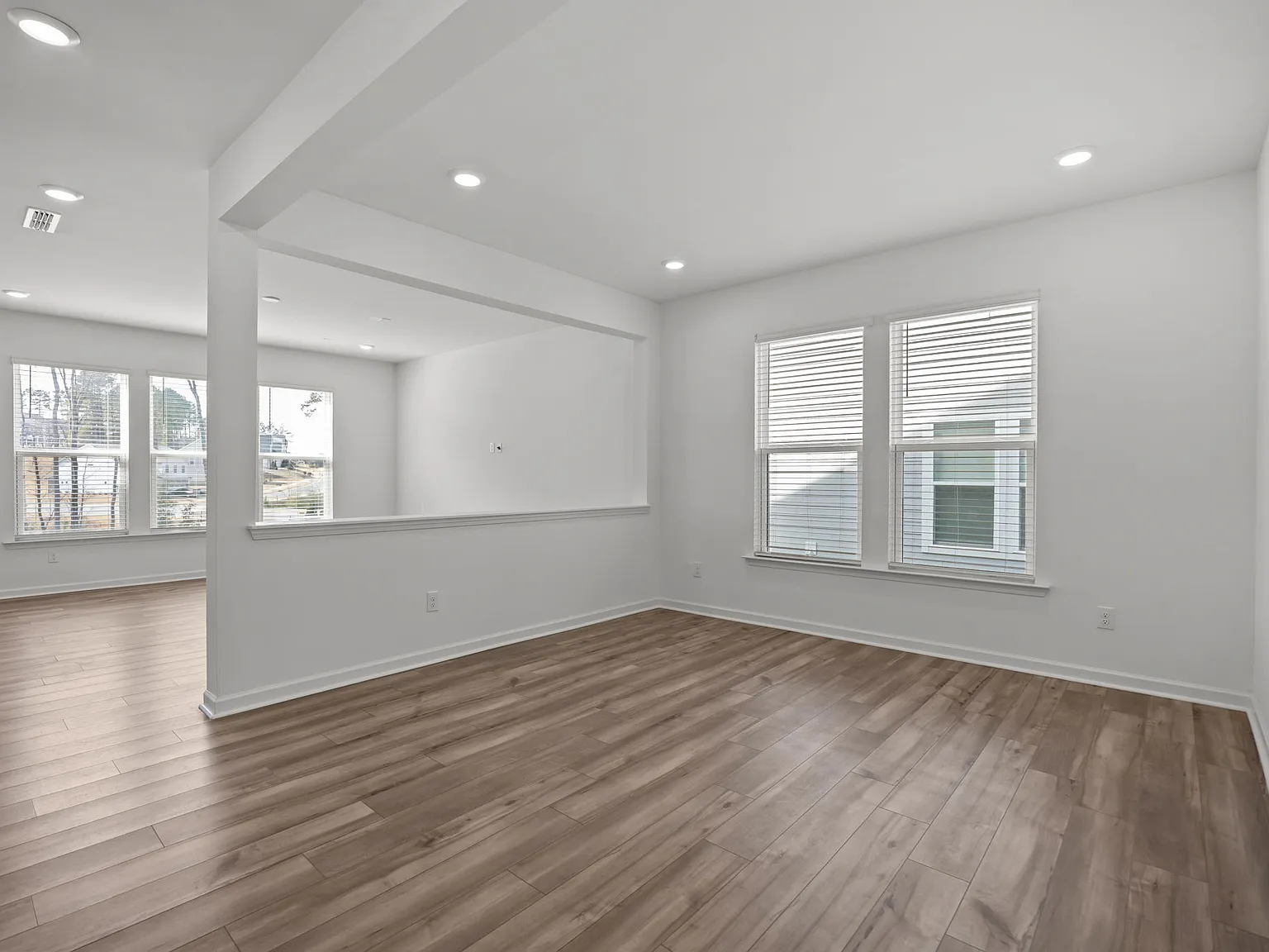 2710 Turner Pines Dr — Photo 3