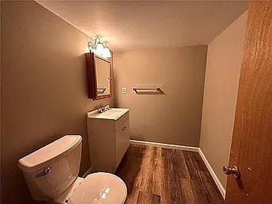 1st image of 10984 Avenue 352