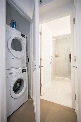 Rented by Bedrose | media 33