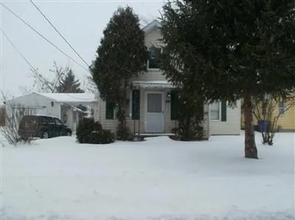 88 Church St, Lagrange, OH 44050