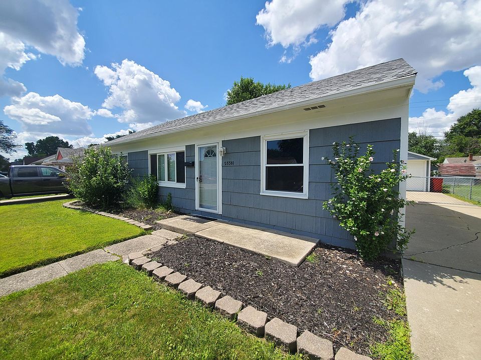 1st image of 26581 Woodmont St