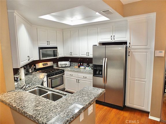 3rd image of 19431 Rue De Valore APT 19B
