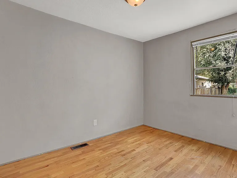 623 Iowa Ave — Photo 21