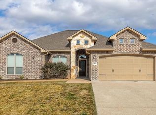 2900 Cardiff Ct, Bryan, TX 77808