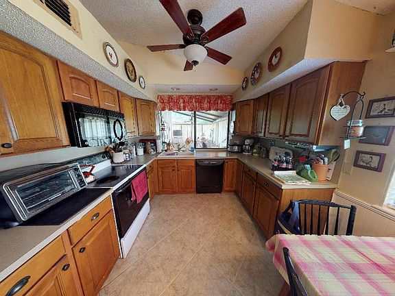 3rd image of 11316 Conch Ct