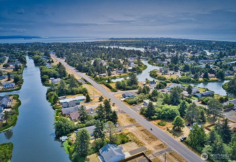 5th image of 640 Point Brown Avenue SE