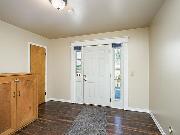 3rd image of 1533 Saint Johns Ave