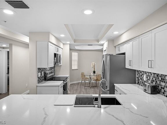 5th image of 1793 Four Mile Cove Pkwy Unit 723