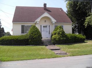 36 Wilkes Ave, Amsterdam, NY 12010