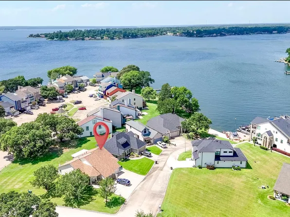11429 Outrigger Dr, Willis, TX 77318