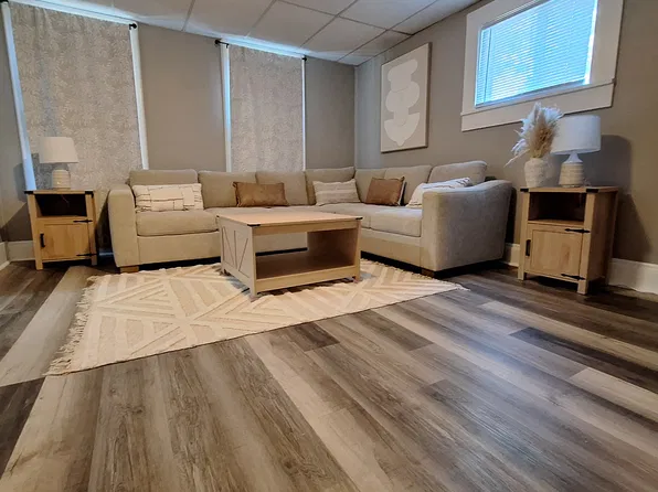 503 Maple Ave, La Porte, IN 46350
