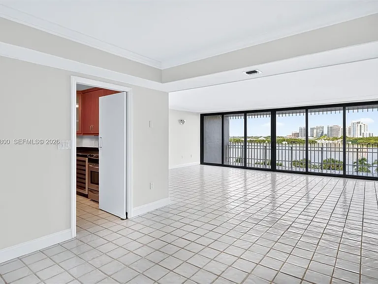 1 Grove Isle Dr #506 — Photo 22