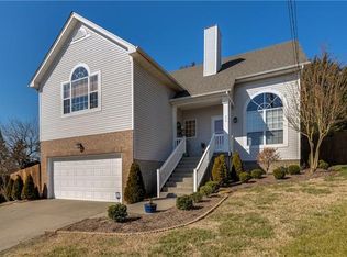 909 Hallview Ct, Hermitage, TN 37076