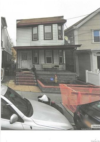 1st image of 95-29 112th St Floor 2