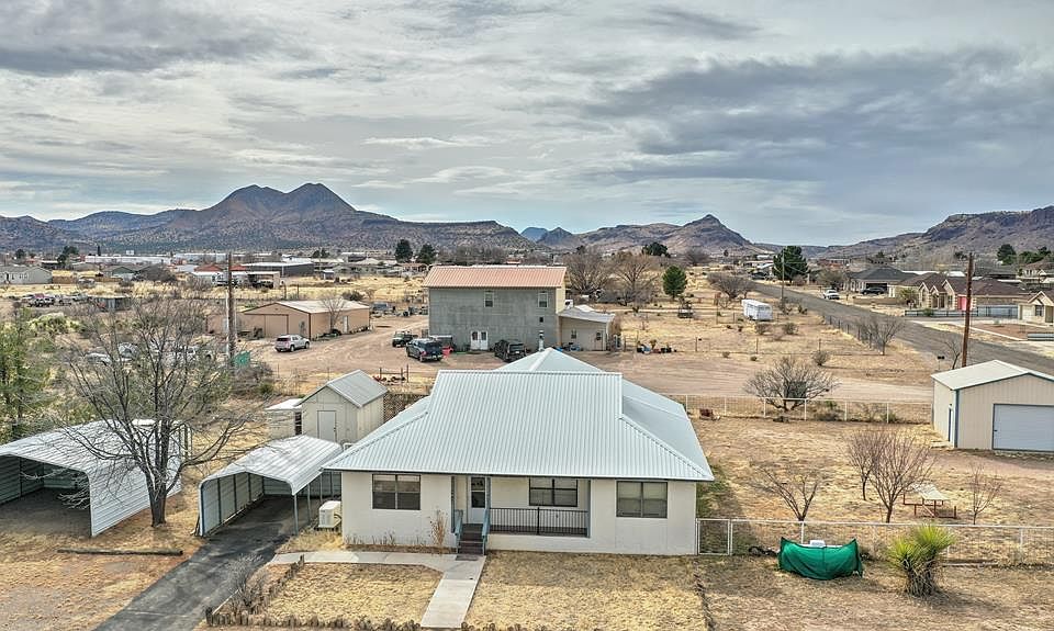 1st image of 1013 Peach Tree Cir