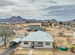 1013 Peach Tree Cir, Alpine, TX 79830