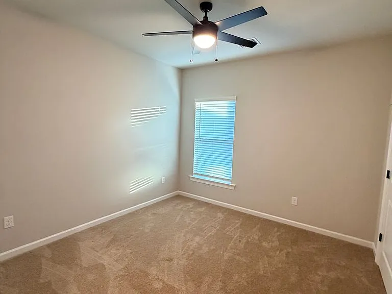 187 Berkshire Pl — Photo 23