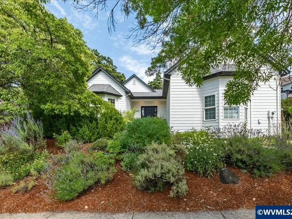 4401 NW Boxwood Dr, Corvallis, OR 97330