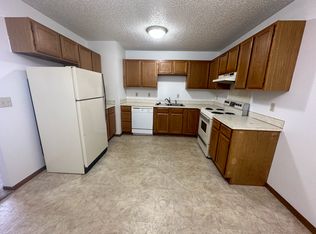 1405 3rd Ave NE #3, Mandan, ND 58554