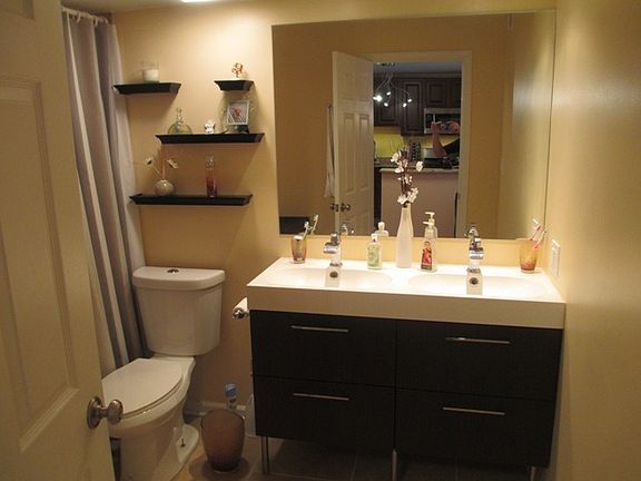 5th image of 1815 Oakton St APT 2F