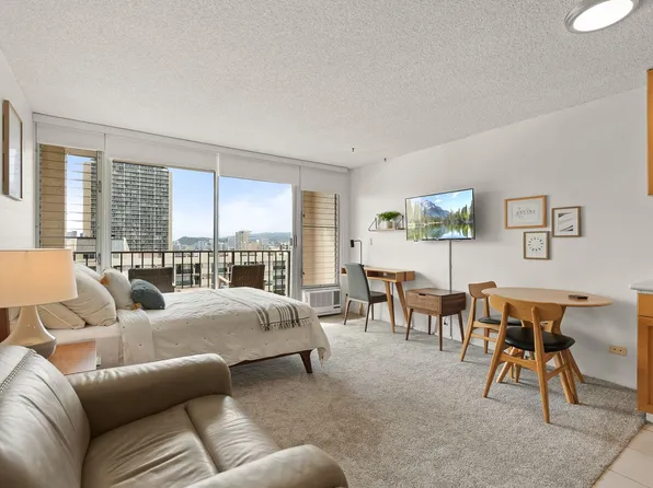 2345 Ala Wai Blvd, Honolulu, HI